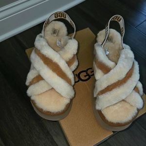 Ugg Disco Cross slides